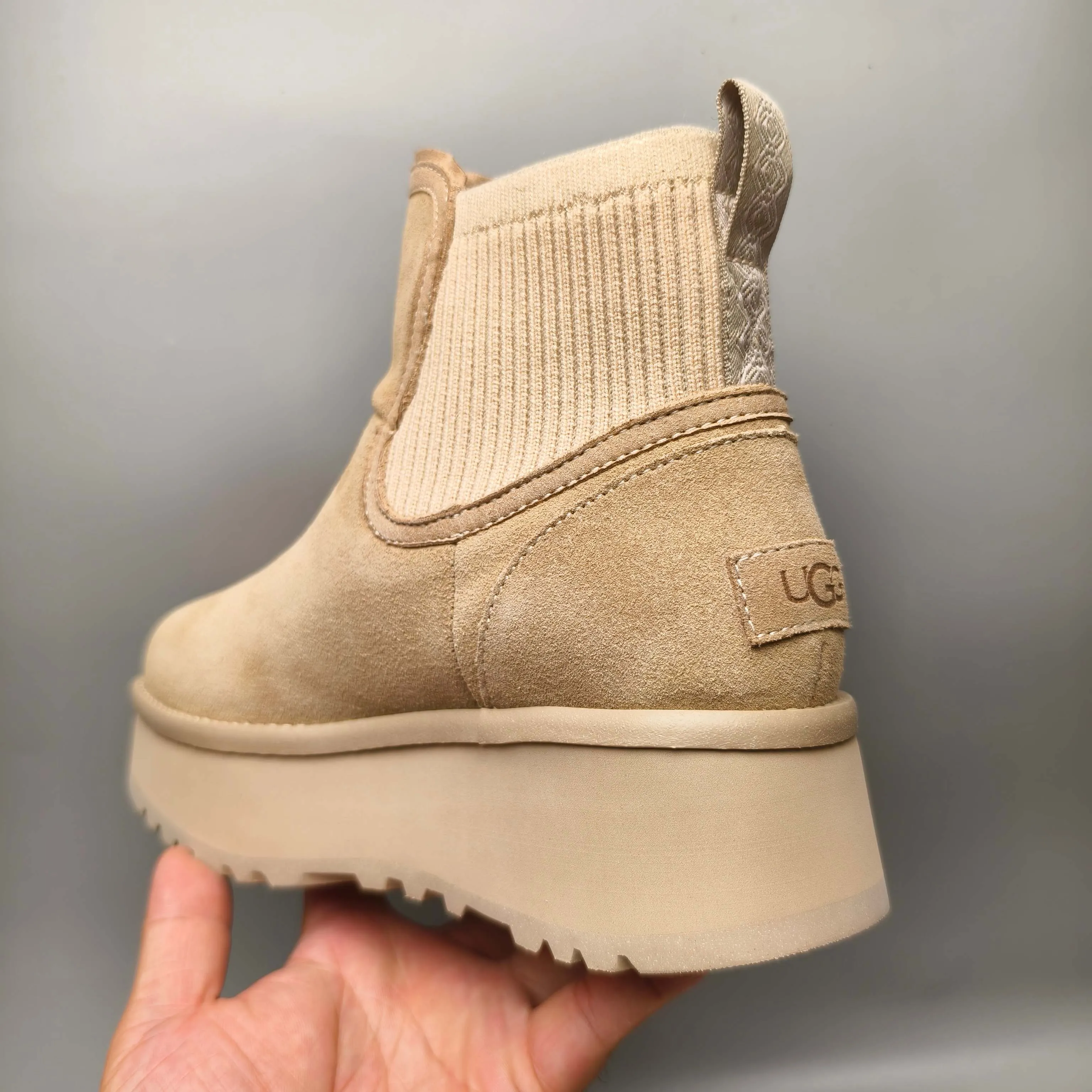 💰600 UGG sheepskin all-in-one snow boots 3258 5 cm thick-soled casual fashion shoes Color: Maroon Sand Size: 35-40